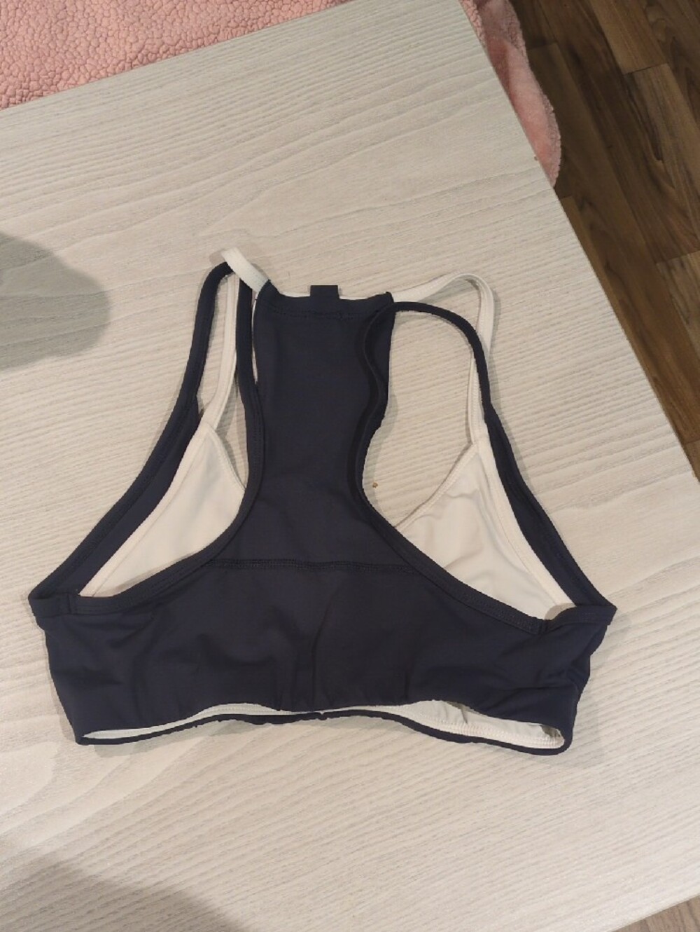Exponential Running Bra - Picture 2 of 2